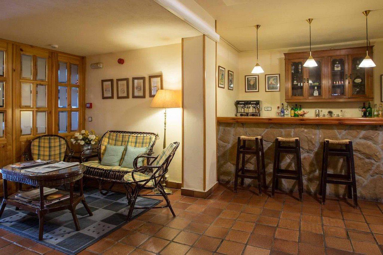 Hotel Casa Camila Oviedo Esterno foto