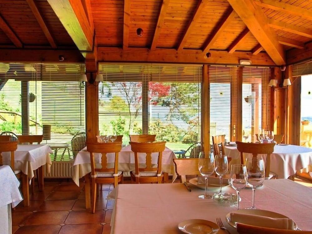 Hotel Casa Camila Oviedo Esterno foto